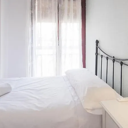 Apartment El Rincon De Cortes - Living Toledo