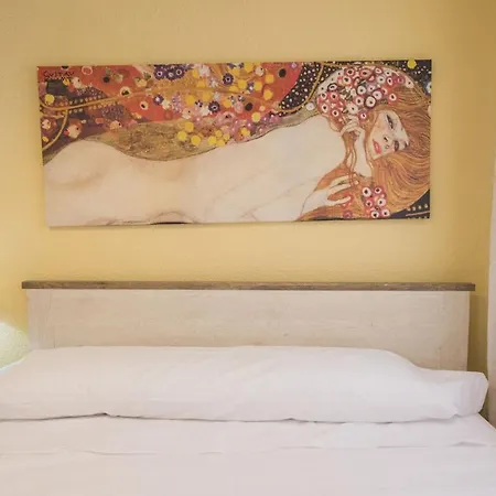 Apartment El Rincon De Cortes - Living