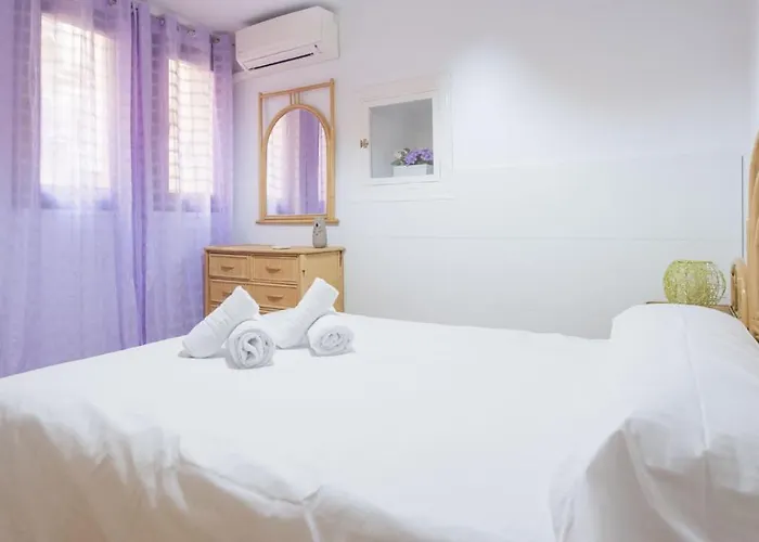 Apartment El Rincon De Cortes - Living