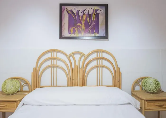 El Rincon De Cortes - Living Apartment