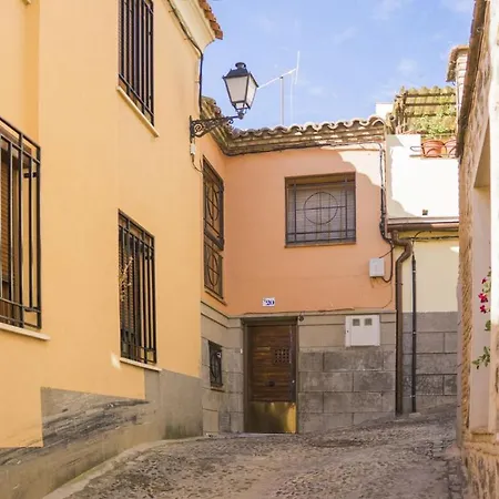 El Rincón De Cortes - Living Apartamento Toledo