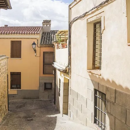 Апартаменты El Rincon De Las Cortes By Toledo Ap *